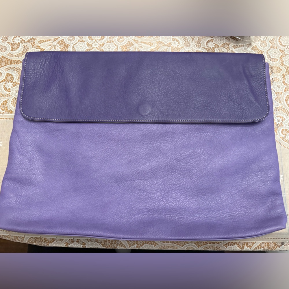 Levenger Purple Leather Computer Laptop Bag Messenger Brief Case